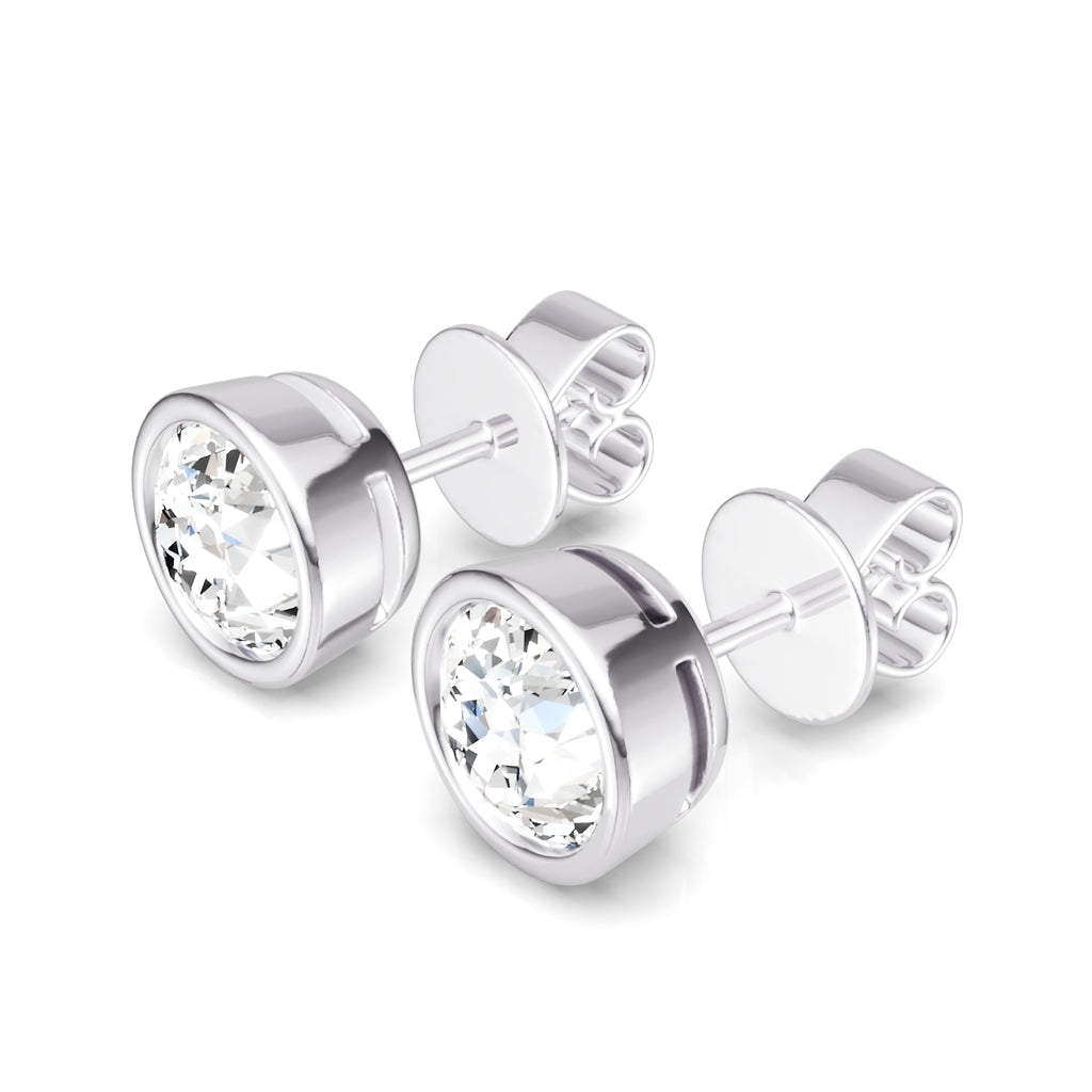 Round Diamond Studs